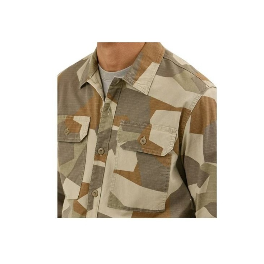 Wrangler Men's Relaxed Fit Utility Overshirt Geo Camo, Size XL - Picture 4 of 4